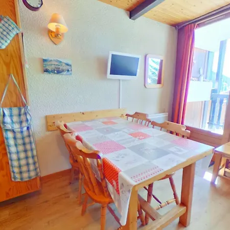 Alcove Les Saisies, 4 Pers, Balcon, 1er Etage, Proche Commerces Et Navettes - Fr-1-594-201 Apartment